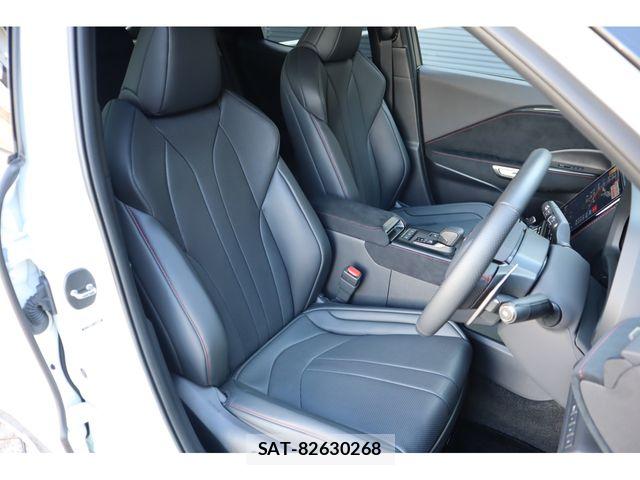 Lexus LBX 2025-02 8366723-8
