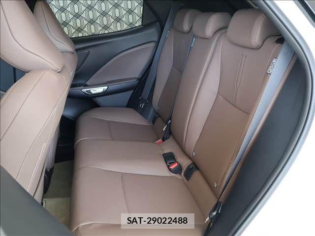 Lexus LBX 2025-03 8366728-13