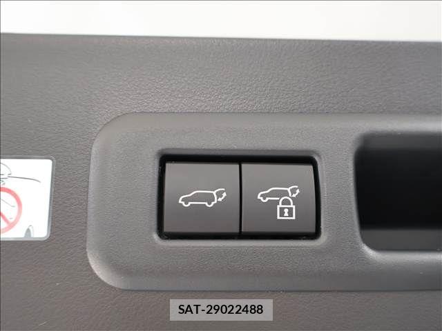 Lexus LBX 2025-03 8366728-19