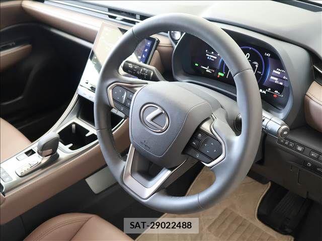 Lexus LBX 2025-03 8366728-8