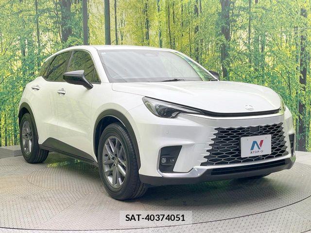 Lexus LBX 2024-11 8366727-15