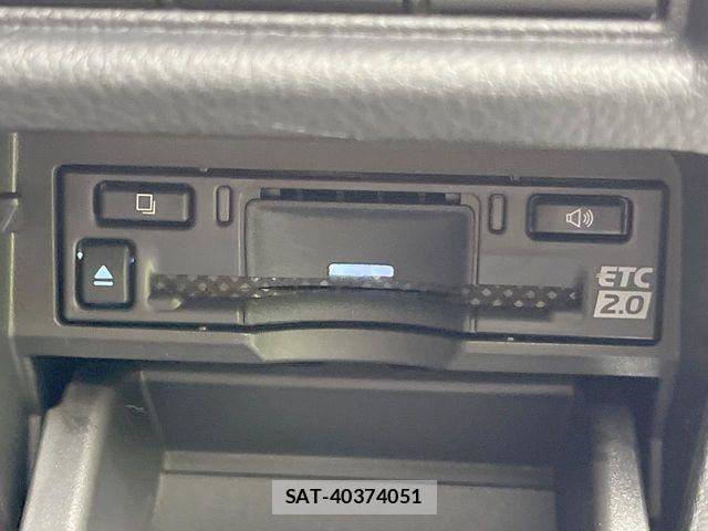Lexus LBX 2024-11 8366727-6