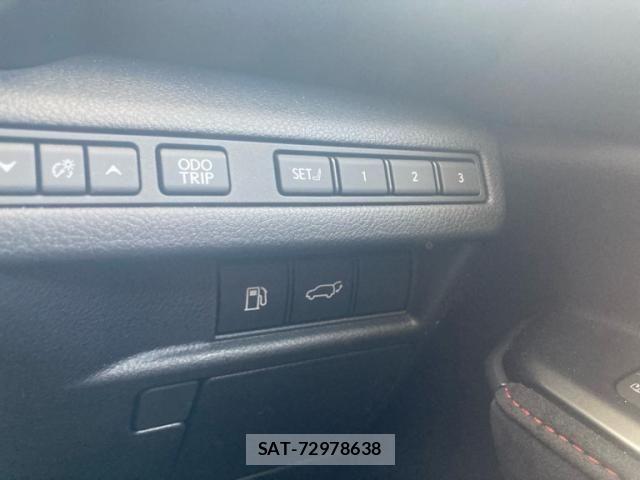 Lexus LBX 2025-01 8413281-9