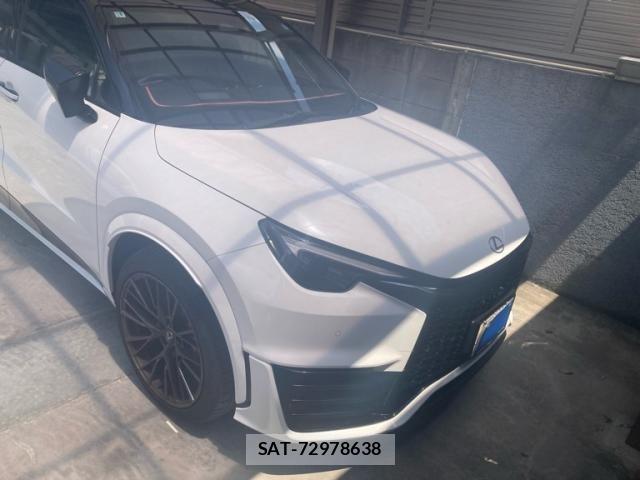 Lexus LBX 2025-01 8413281-1