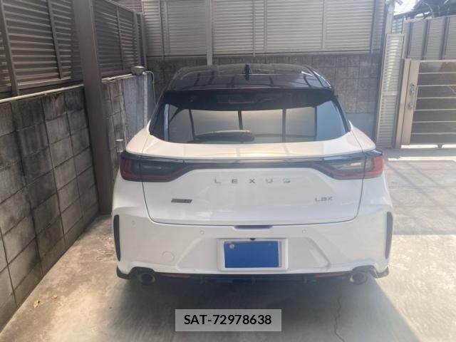 Lexus LBX 2025-01 8413281-2