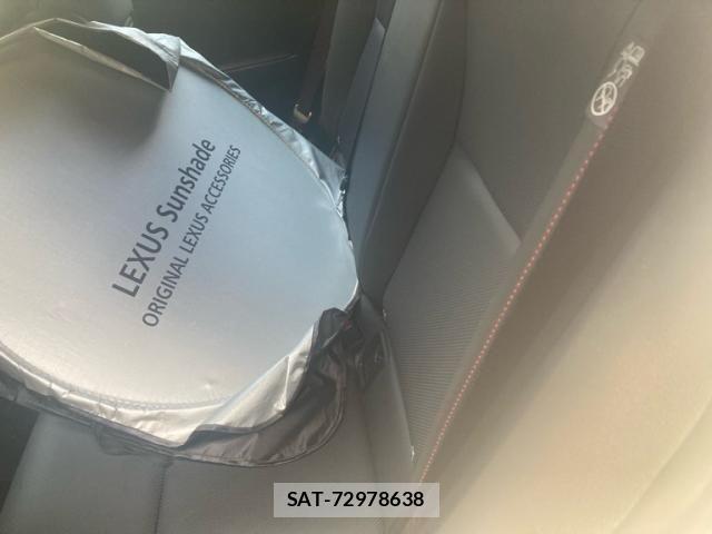 Lexus LBX 2025-01 8413281-7