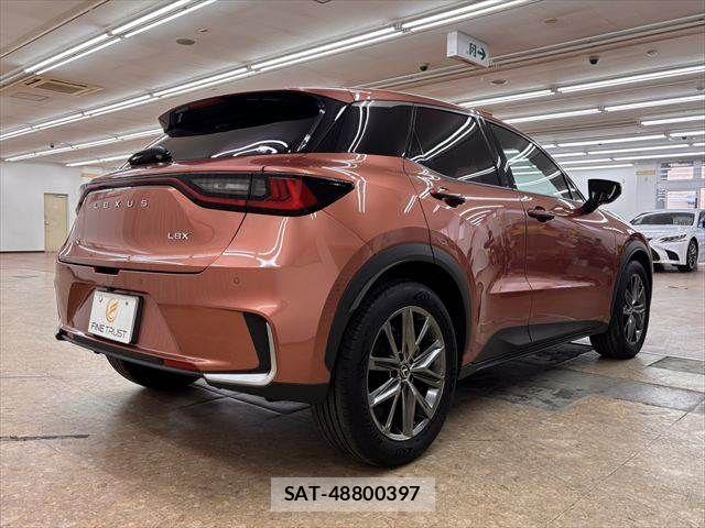 Lexus LBX 2024-07 8457801-17
