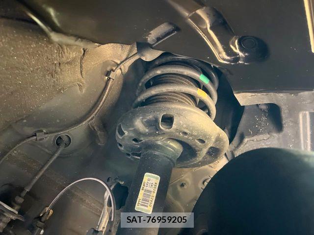 Lexus LBX 2024-02 8525520-19