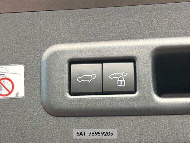 Lexus LBX 2024-02 8525520-5