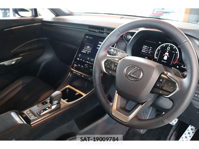 Lexus LBX 2026-06 8525519-16