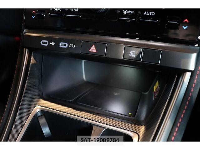 Lexus LBX 2026-06 8525519-21
