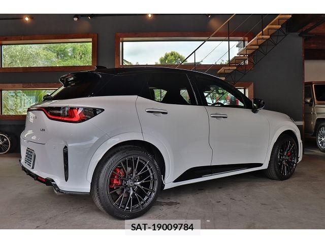 Lexus LBX 2026-06 8525519-5