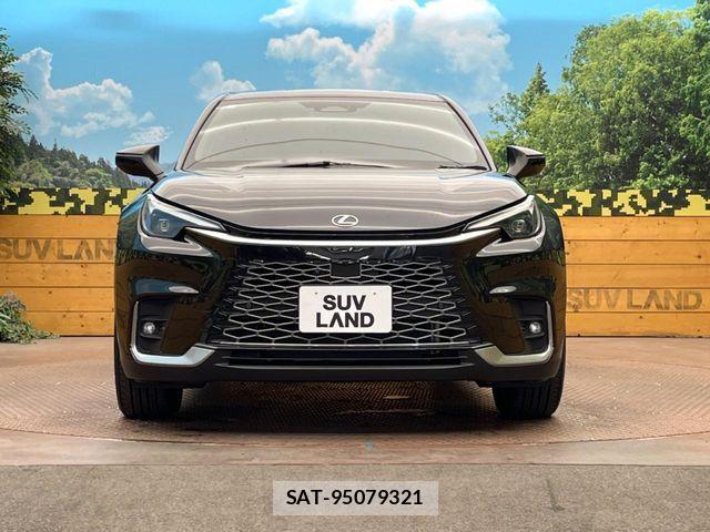 Lexus LBX 2024-02 8525521-12