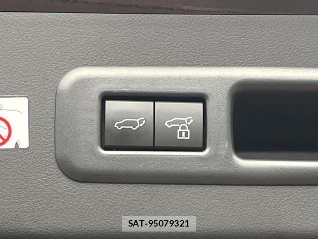 Lexus LBX 2024-02 8525521-5