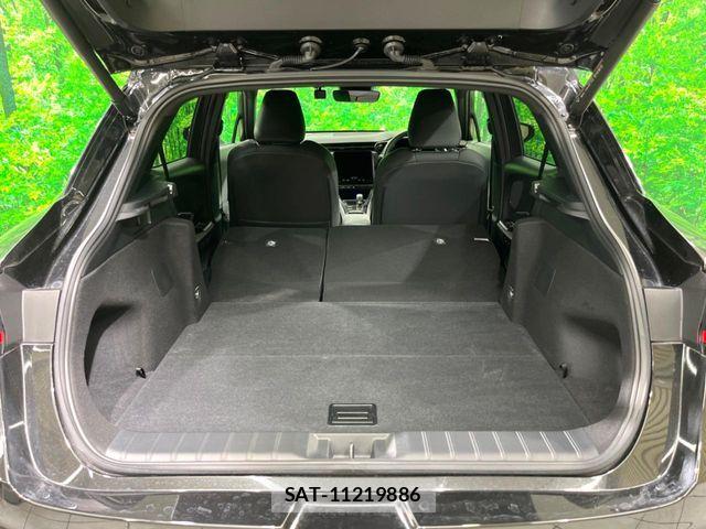 Lexus LBX 2025-06 8562441-11