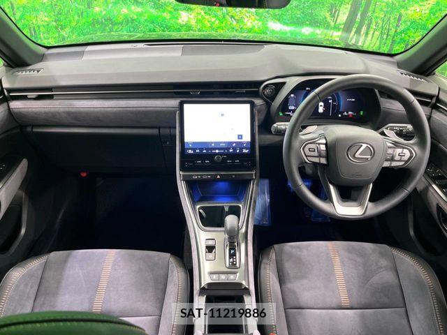 Lexus LBX 2025-06 8562441-1
