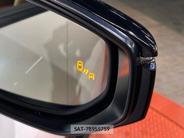 Lexus LBX 2024-06 8562442-3