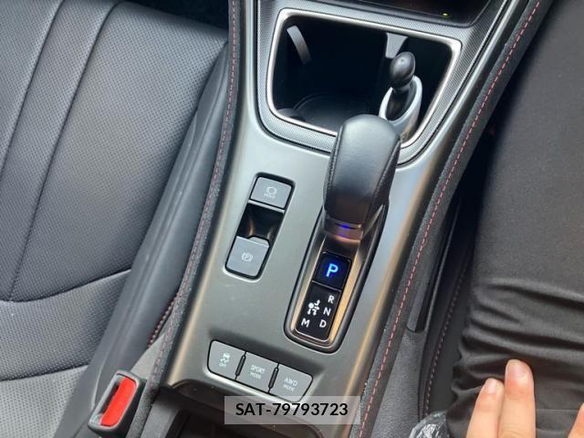 Lexus LBX 2024-11 8627474-15