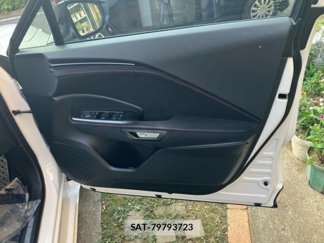 Lexus LBX 2024-11 8627474-18