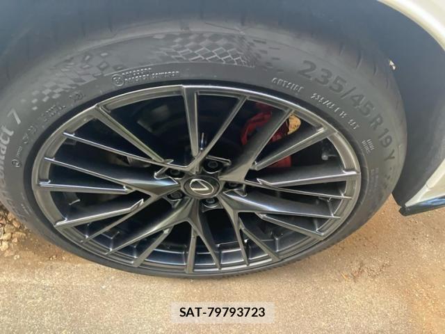 Lexus LBX 2024-11 8627474-5
