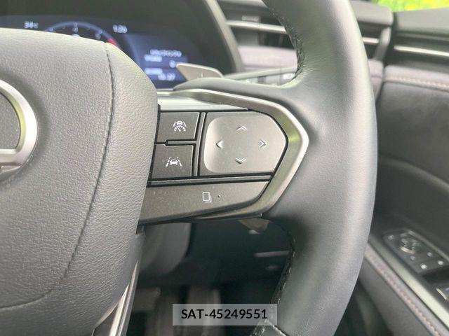 Lexus LBX 2024-07 8627476-5