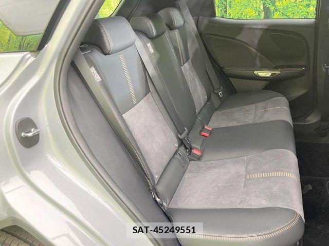 Lexus LBX 2024-07 8627476-8