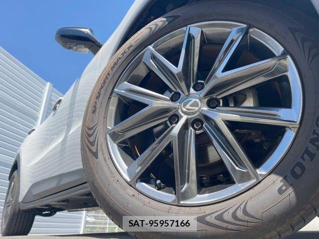 Lexus LBX 2024-03 8627473-12