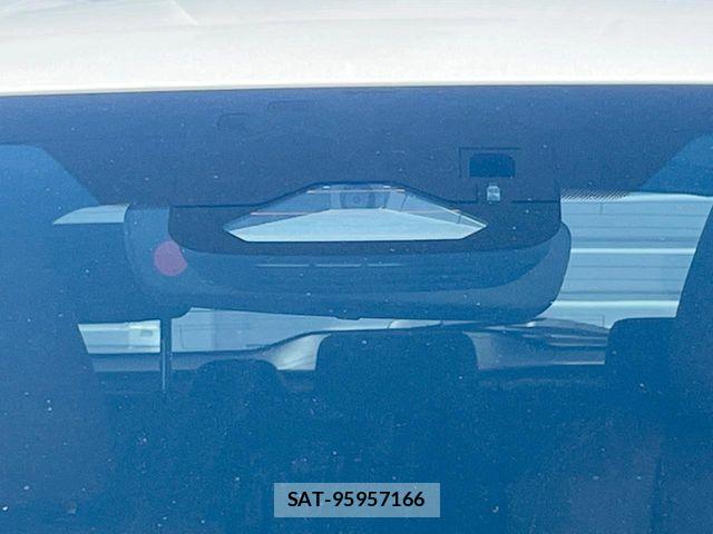 Lexus LBX 2024-03 8627473-2