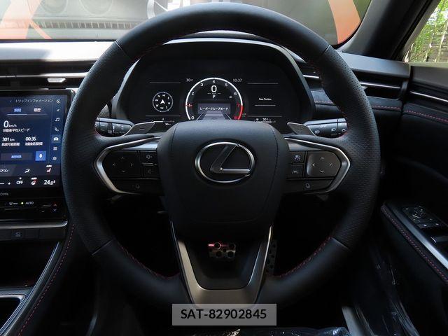 Lexus LBX 2026-04 8659926-16