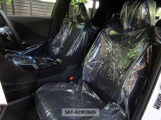 Lexus LBX 2026-04 8659926-23