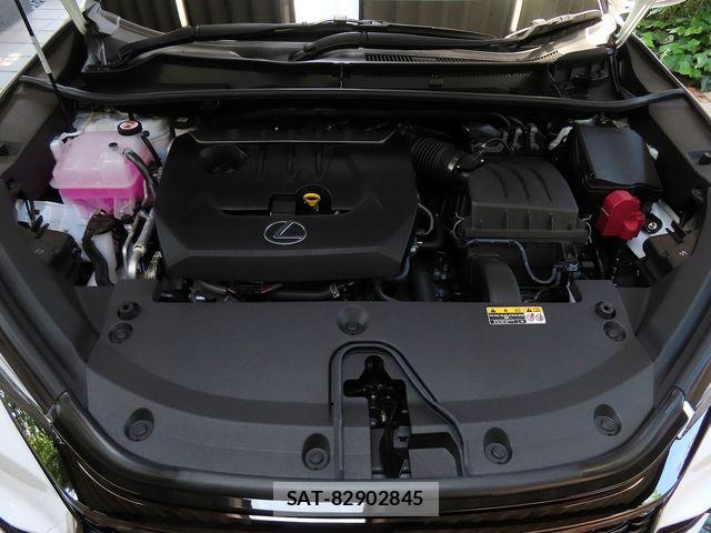 Lexus LBX 2026-04 8659926-26