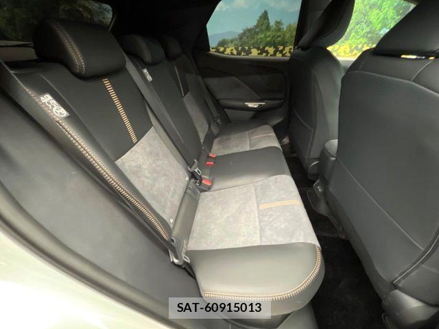Lexus LBX 2025-05 8659928-8