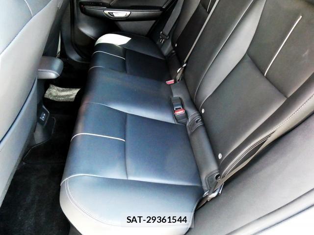 Lexus LBX 2024-02 8666399-27