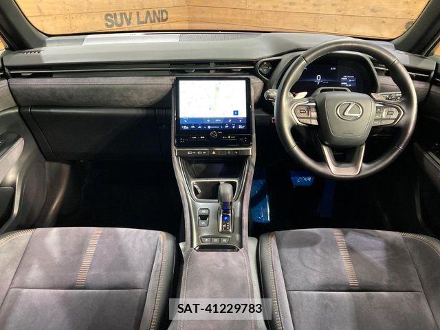 Lexus LBX 2024-05 8685843-1