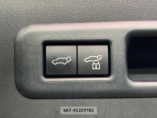 Lexus LBX 2024-05 8685843-6
