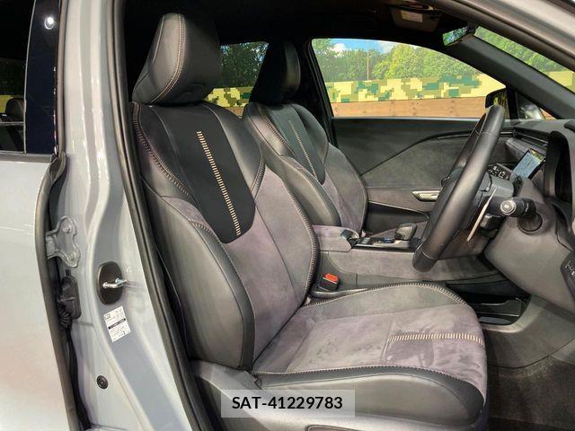 Lexus LBX 2024-05 8685843-8