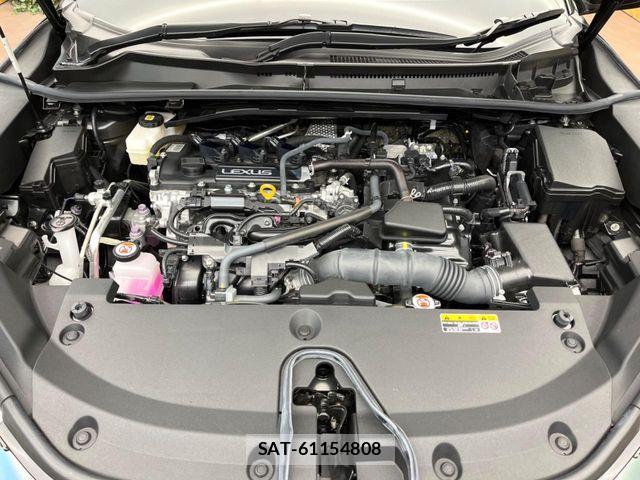 Lexus LBX 2024-03 8743428-15