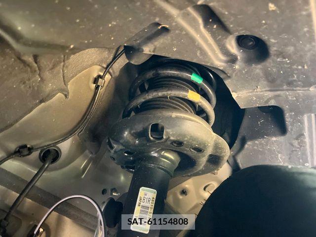 Lexus LBX 2024-03 8743428-17
