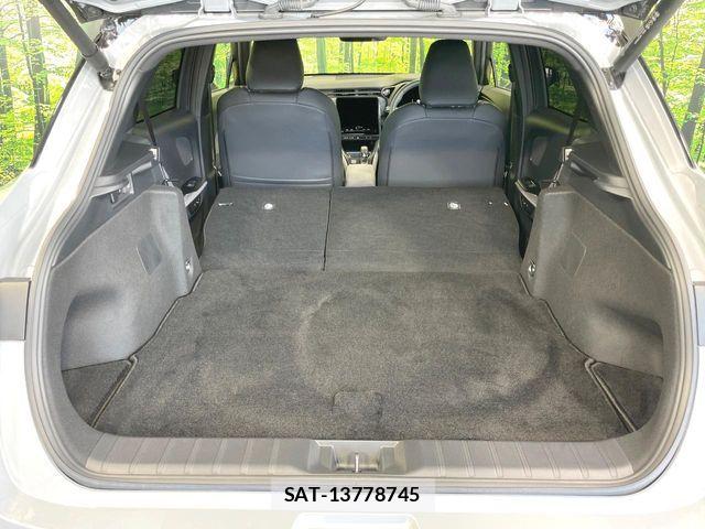 Lexus LBX 2024-06 8780850-9