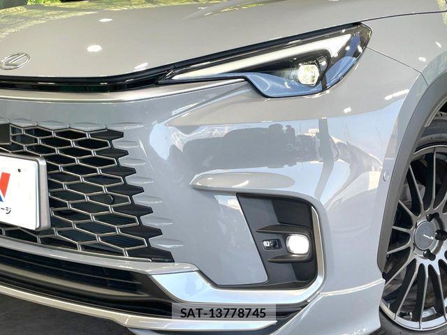 Lexus LBX 2024-06 8780850-12