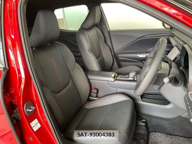 Lexus LBX 2025-11 8796474-7