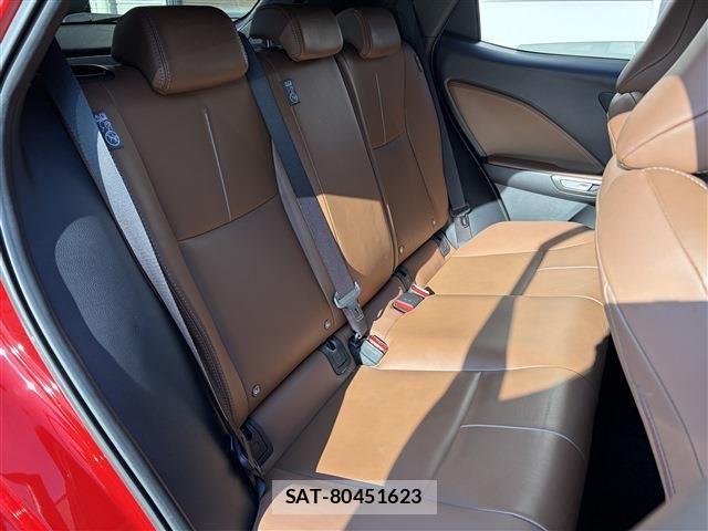 Lexus LBX 2024-10 8796476-16