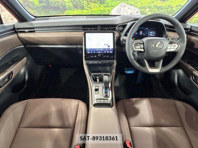 Lexus LBX 2026-07 8796473-1