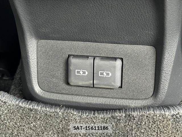 Lexus LBX 2025-10 8796472-24