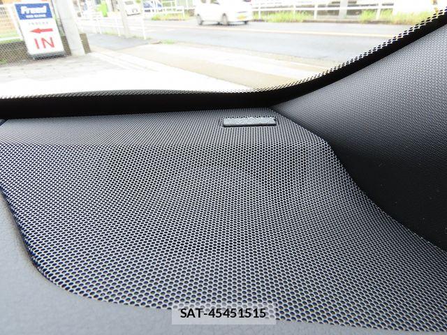 Lexus LBX 2024-12 8796471-20