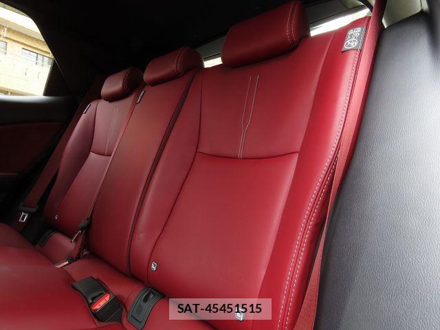 Lexus LBX 2024-12 8796471-23