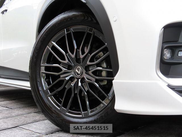 Lexus LBX 2024-12 8796471-25