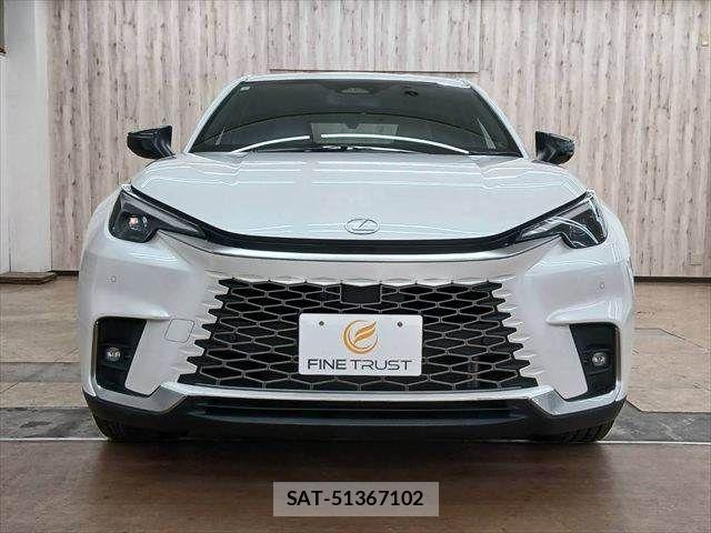 Lexus LBX 2024-03 8829950-13