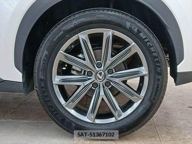 Lexus LBX 2024-03 8829950-25