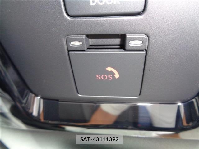 Lexus LBX 2024-09 8829959-17